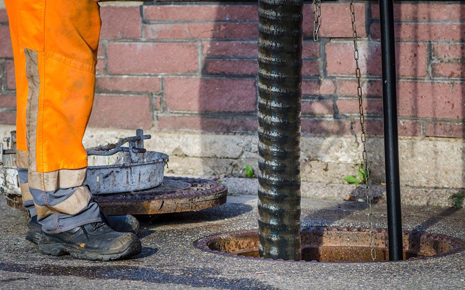 pompe déboucheur canalisation Magnanville